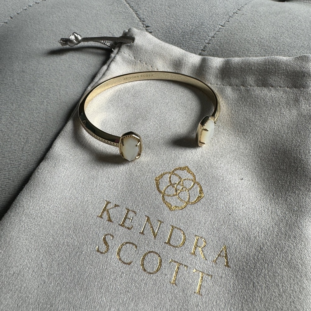 Kendra Scott Elton Mother of Pearl Gold Cuff Bracelet